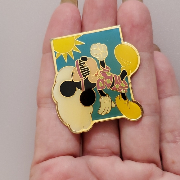 DISNEY Mickey Mouse Parks pin sunglasses lapel WDW Disneyland - Picture 4 of 4